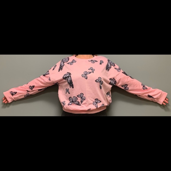 Pretty Pink Butterfly Top - Picture 5 of 6